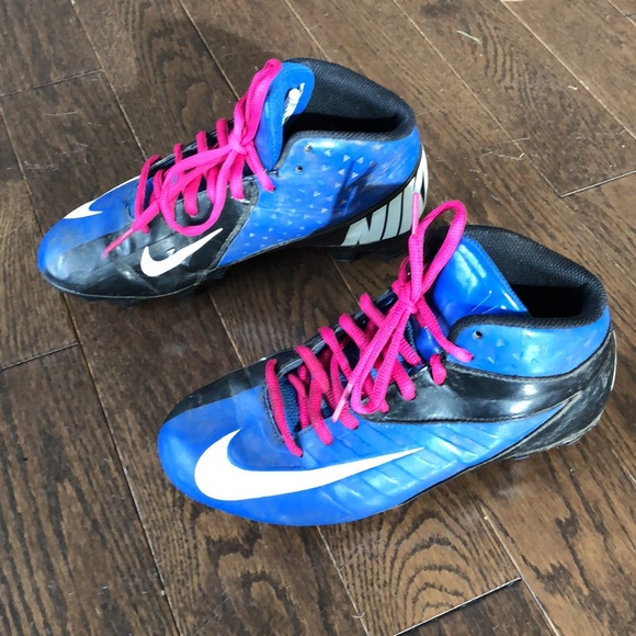 Nike Kids Cleats Size 4 - Picture 2 of 8